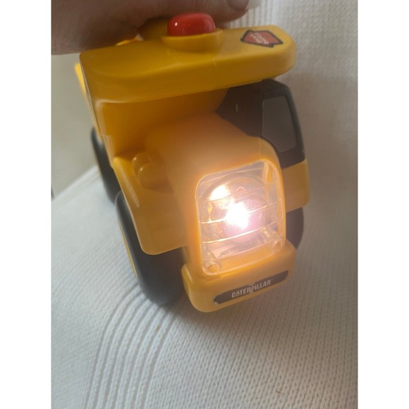 Caterpillar Light Up Dump Truck - Picture 2 of 7